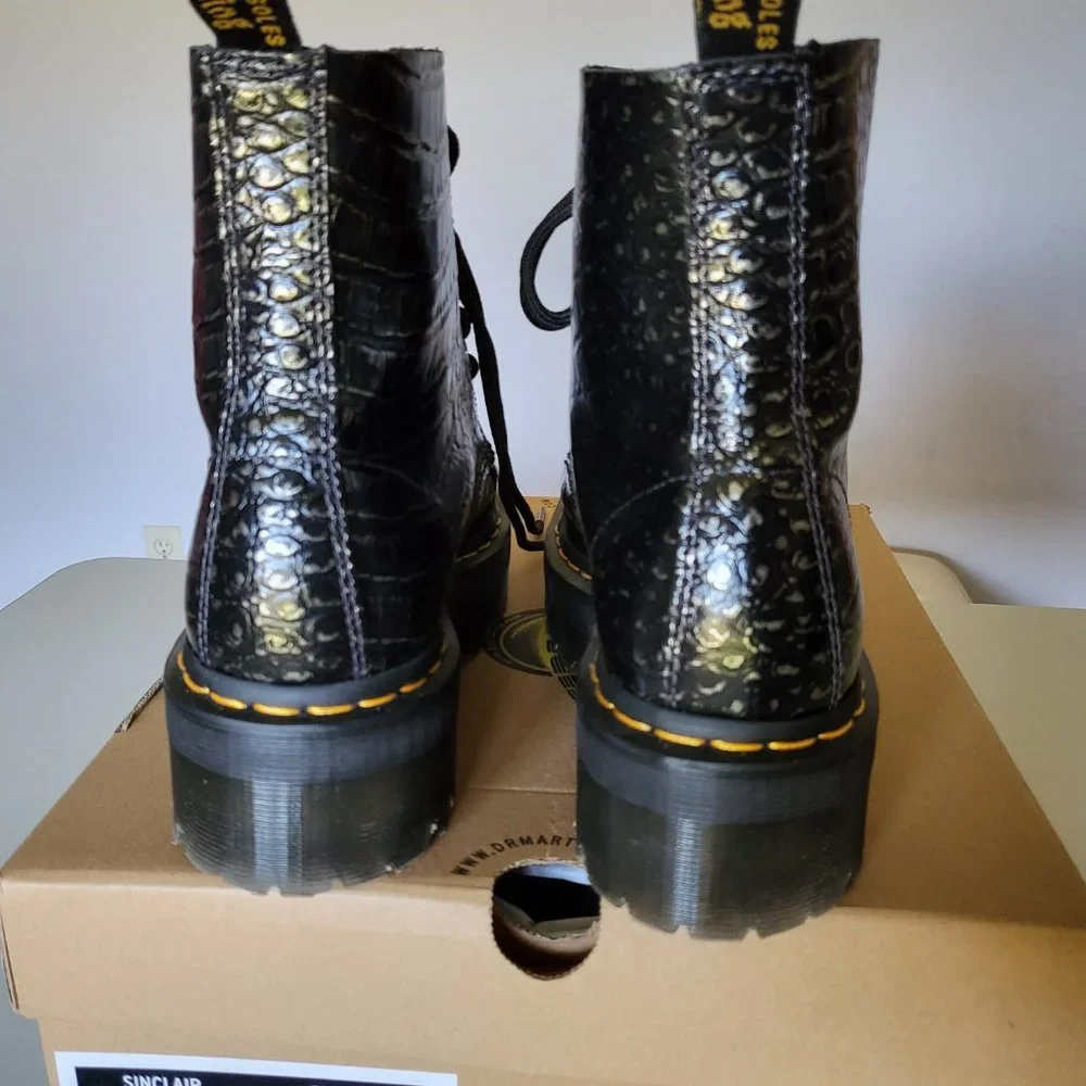 Dr. Martens Wild Croc Sinclair boots - Picture 11 of 16